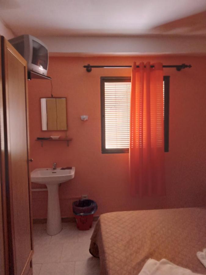 La Campina Hostel Ronda Luaran gambar