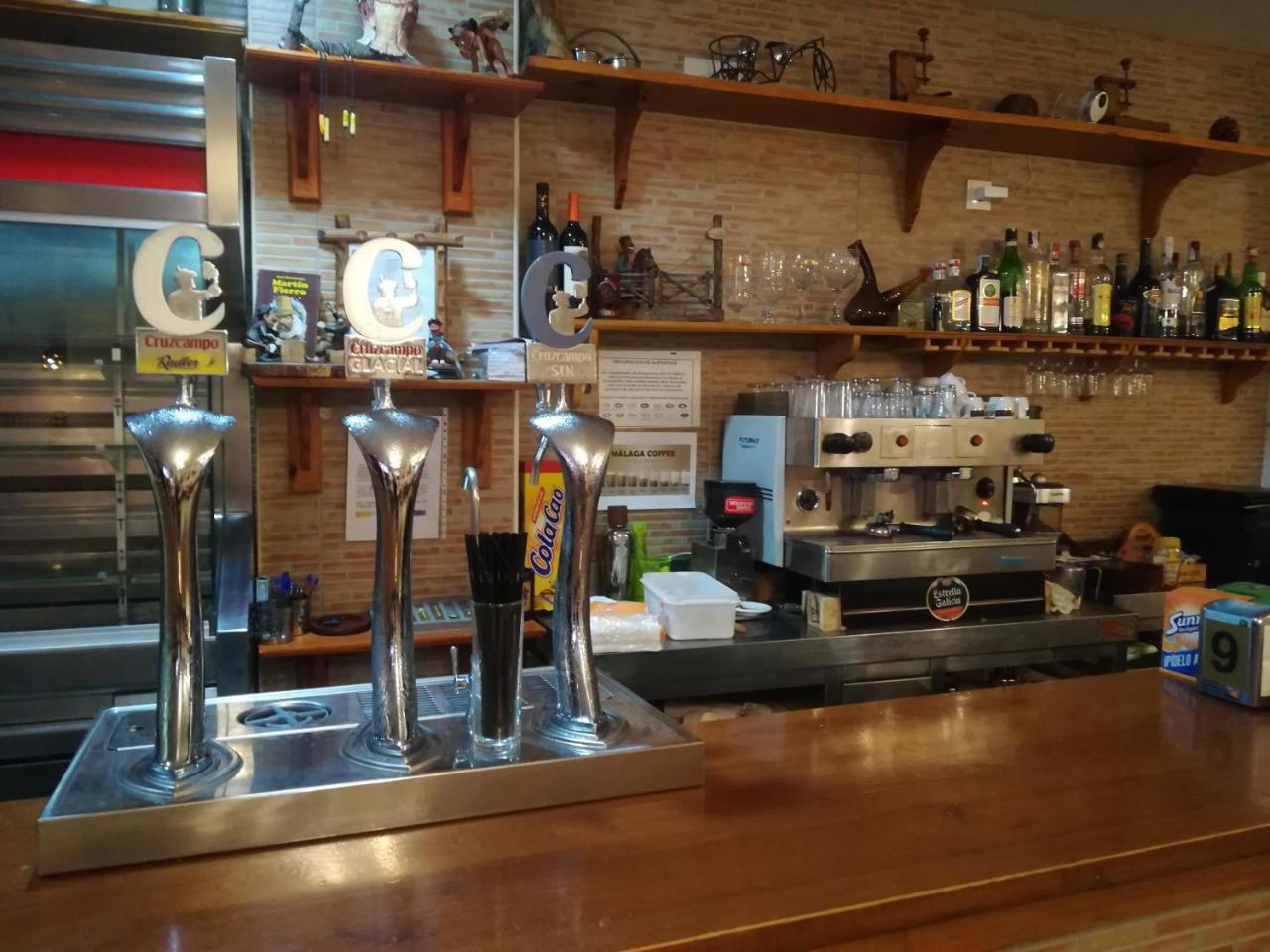 La Campina Hostel Ronda Luaran gambar